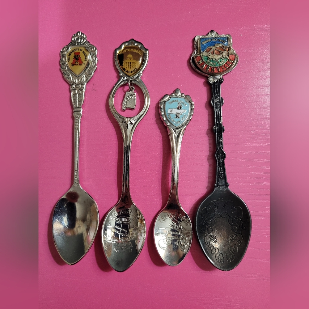 Souvenir Spoon Set Of 4 Nashville, Tennessee, Montgomery, University Of AL (2)